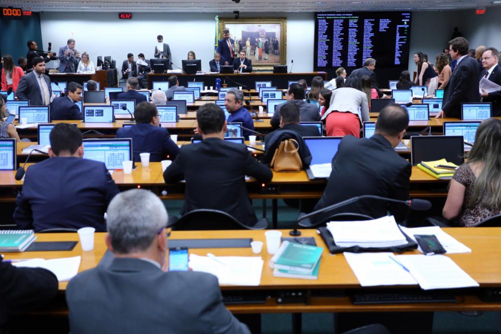 ccj vinicius loures