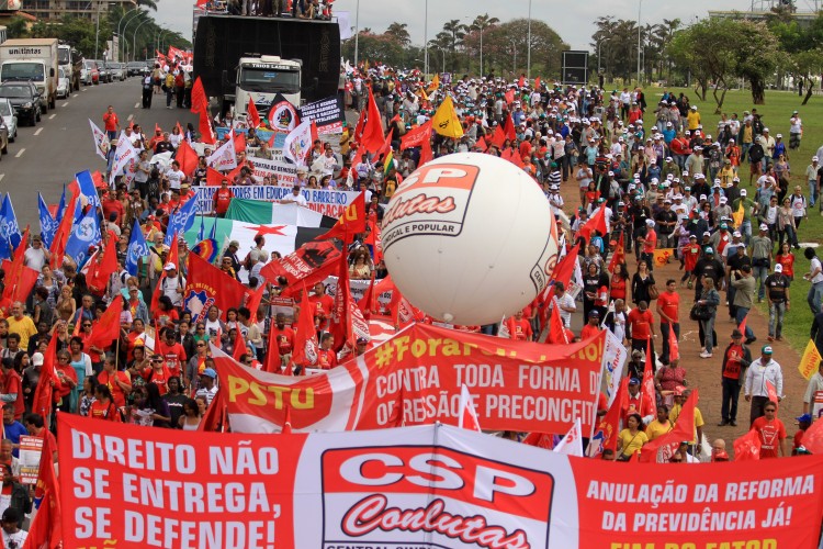 e665d32782a71c6414df 990x500 0 0 1 1