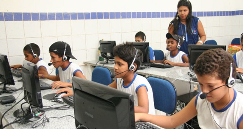 internet escolas